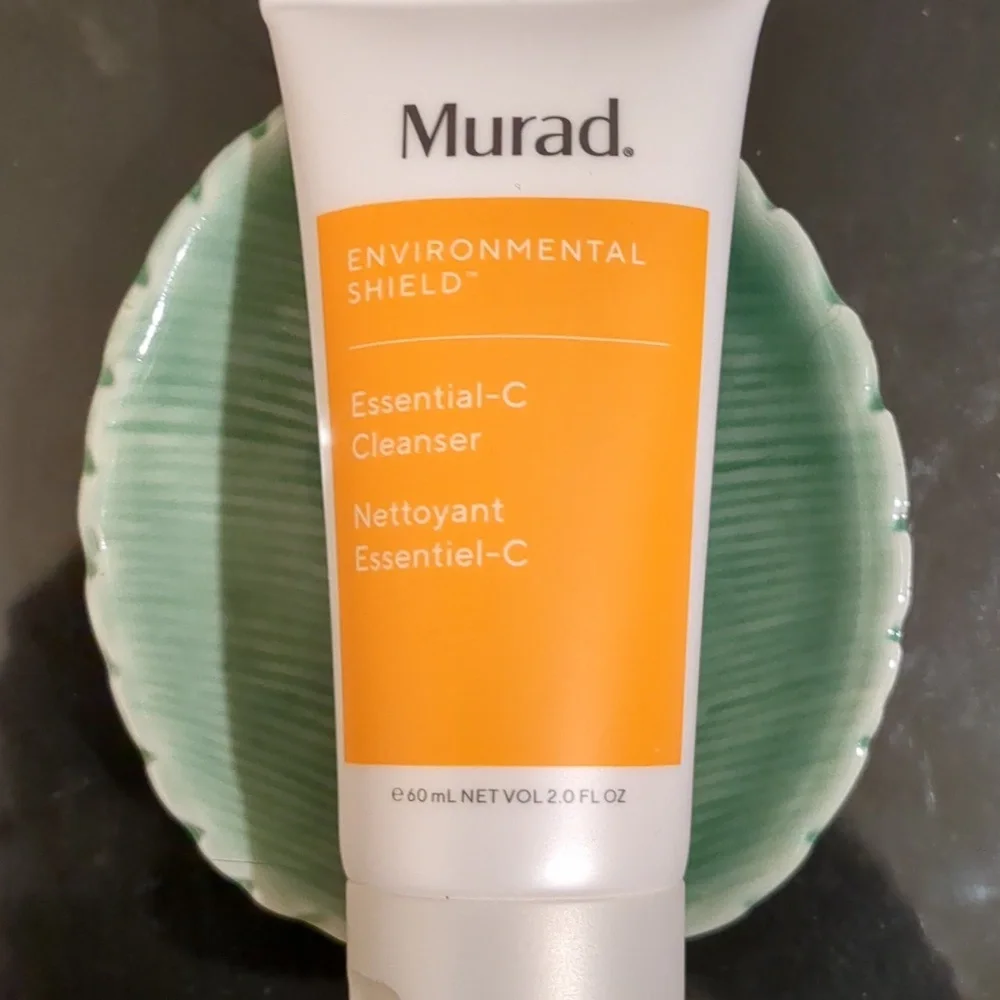 Essential - C Cleanser